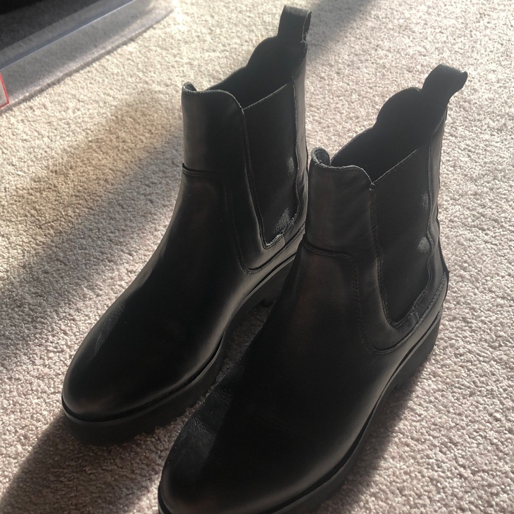Andre Assous Black Boots, size 7